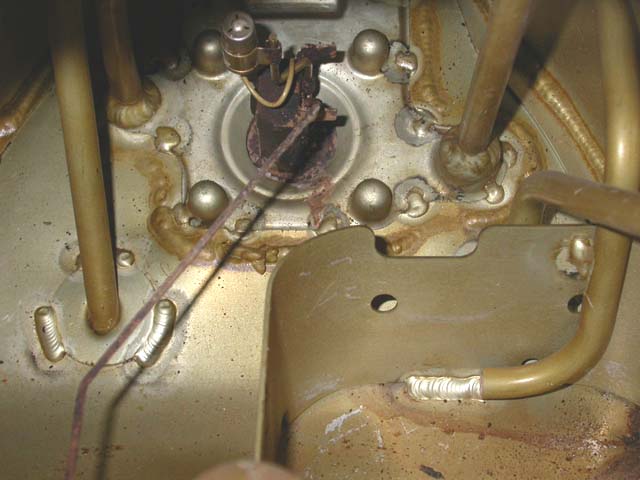 ��̃��x�����j�b�g���t������Ԃ̃^���N����