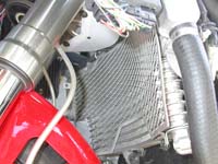 ラジエターガード装着