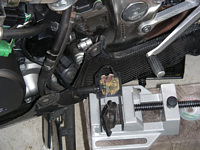 車速センサ周りだけバラす