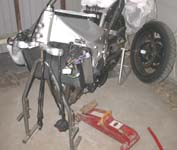 ����Ǝ񉺂Ŏx��������